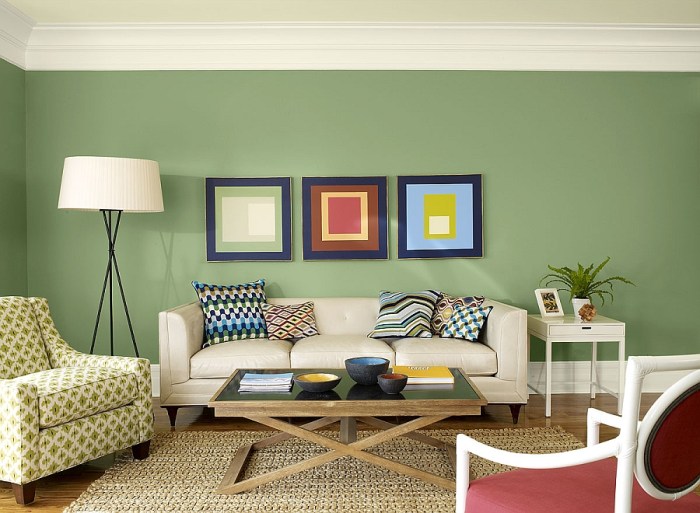 Color green home interior design