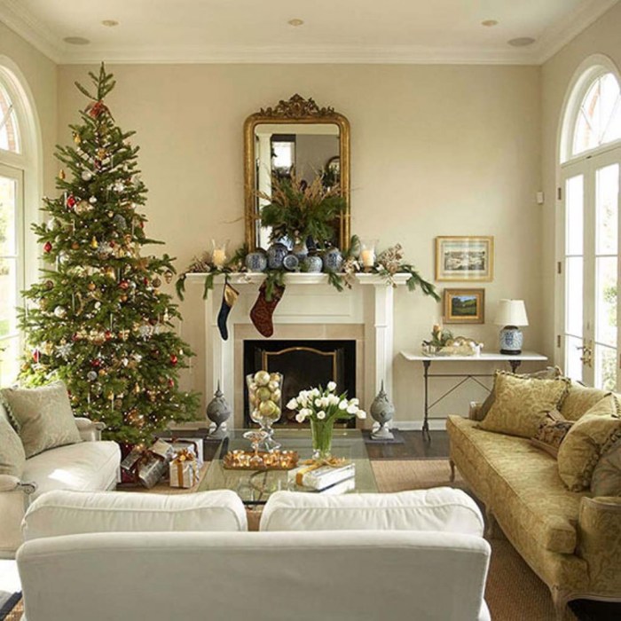 Christmas decor ideas for small living room